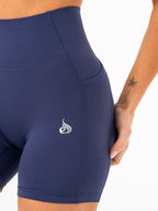 Pantalones cortos NKD con bolsillos - Azul marino