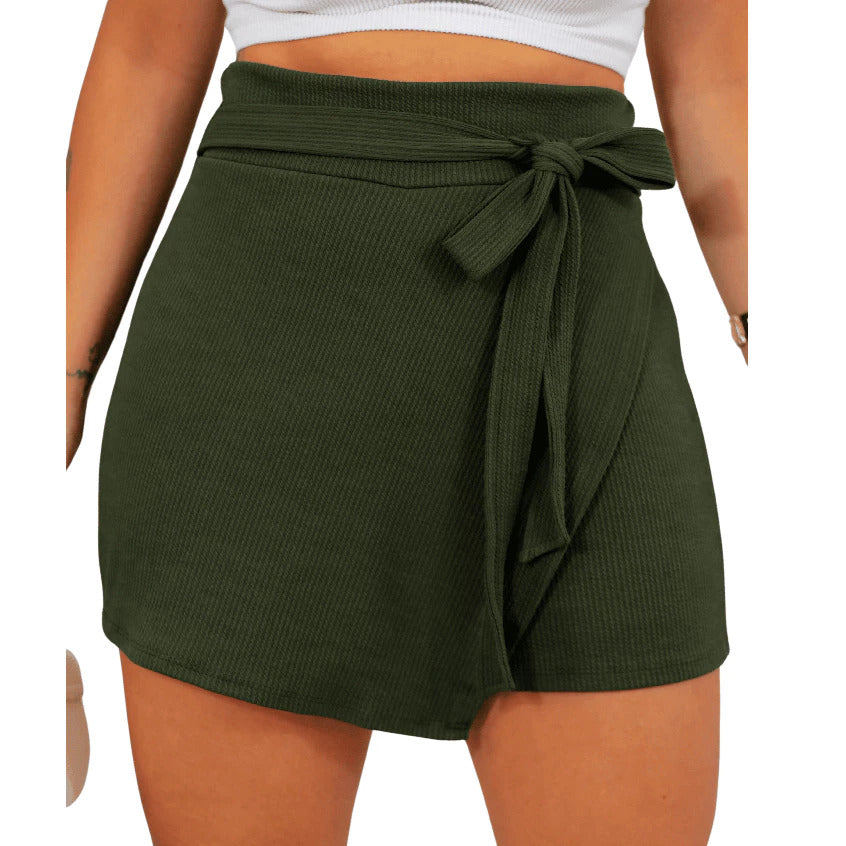 Falda corta de mujer