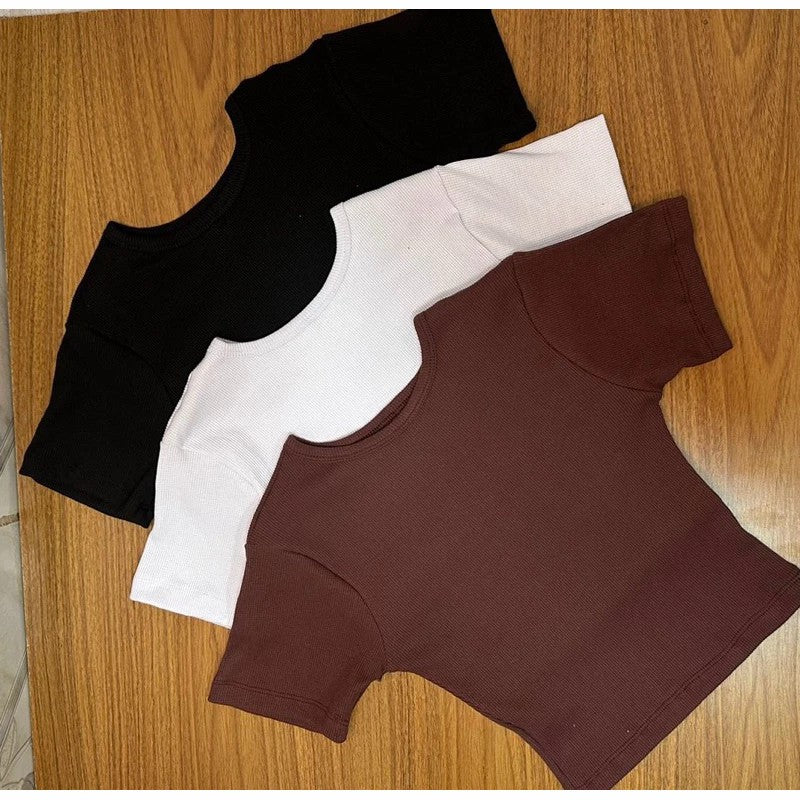 Conjunto de 3 tops cortos de manga corta de canalé